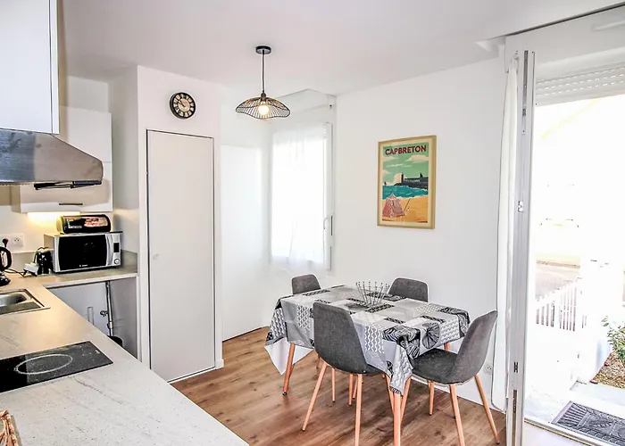 Cap Ocean-7 By Interhome Lejlighed